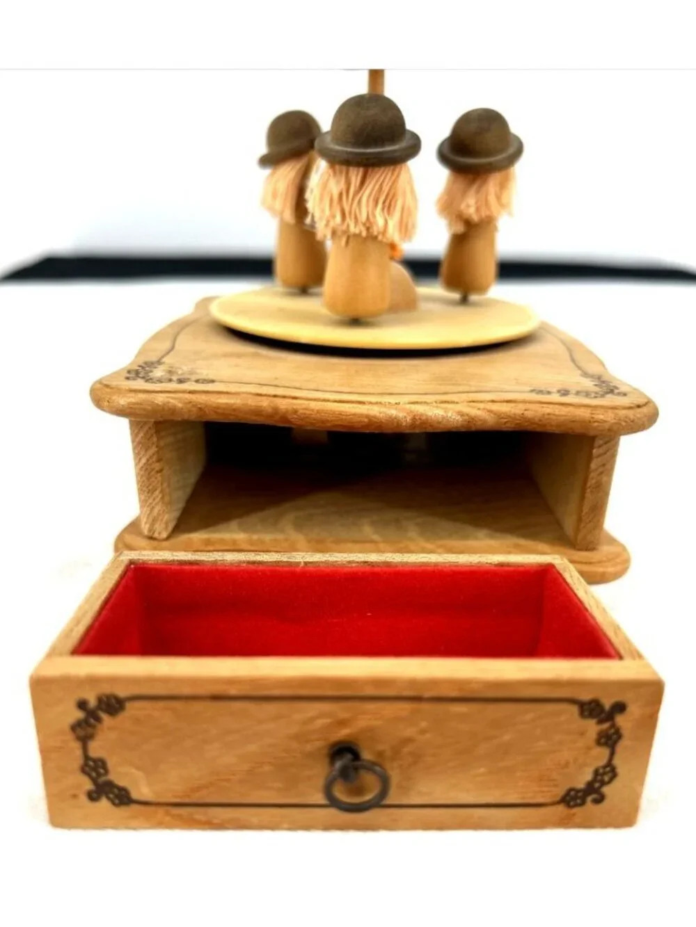 Schmid Music Box Wood Dancing Spinning Girls Waiting for Love Letters Works - Picture 3 of 8